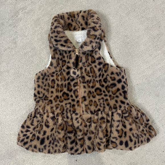Mud Pie Leopard Print Faux Fur Vest Sherpa Lined Ruffle Hem‎ Girls Size 4-5T - Picture 1 of 7